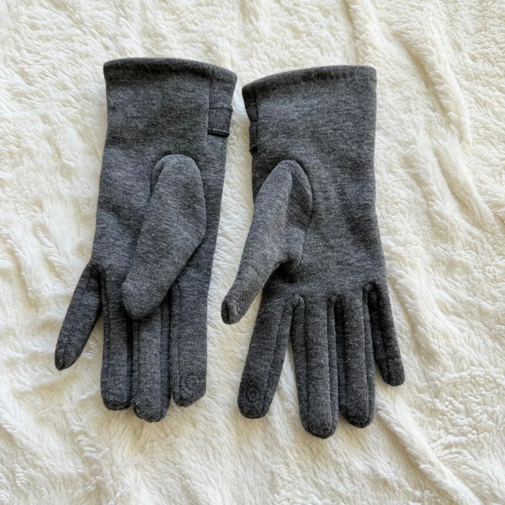 N/A women gray